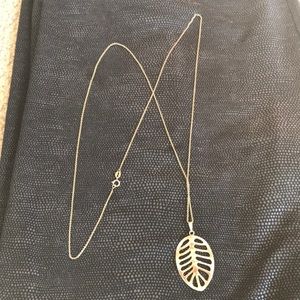 Long 18kt Yellow gold necklace